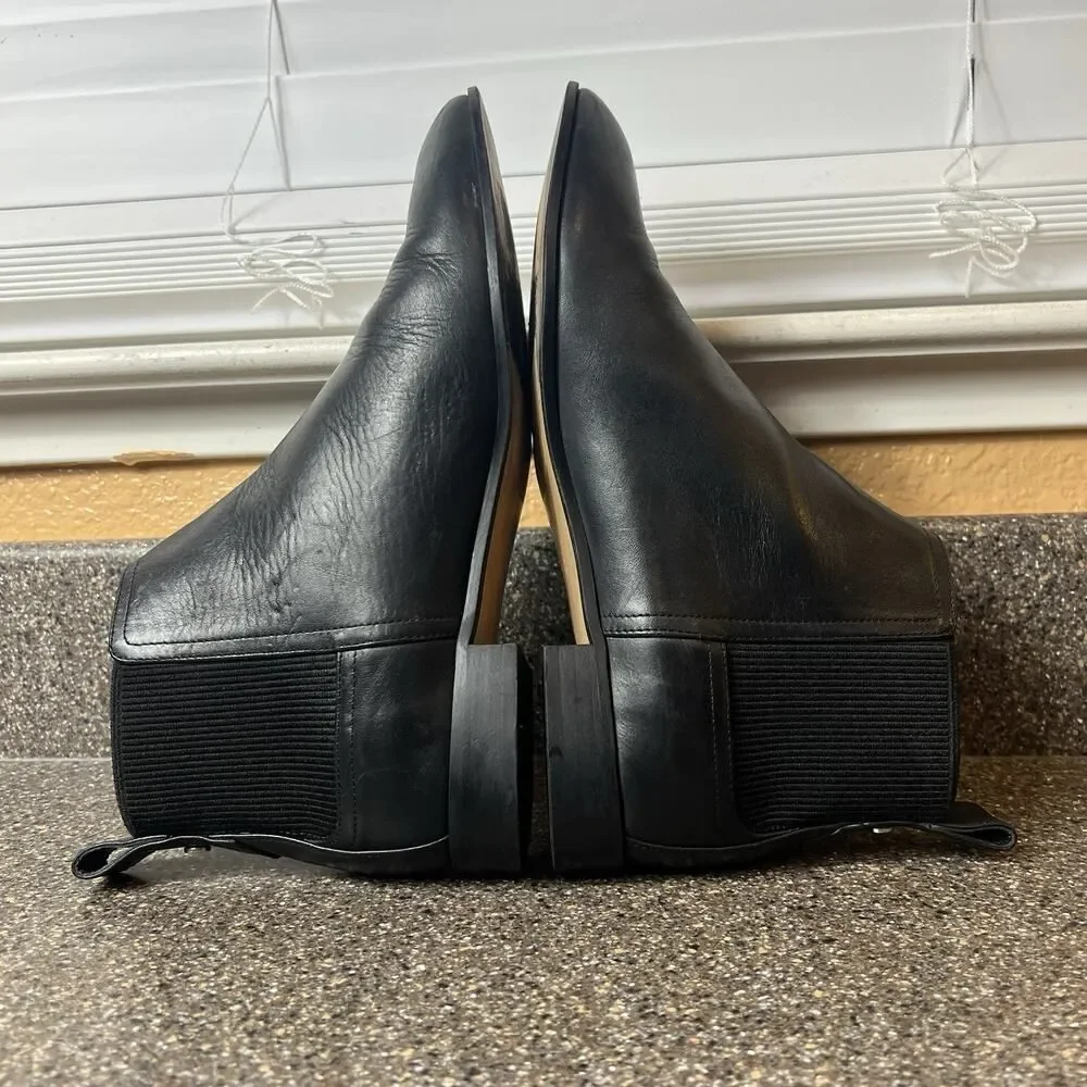 Mossimo Dutti Black Leather Ankle Bootie Pull On Women's Size EU 39 US 8.5 Spain